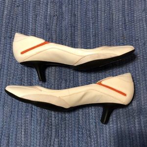 Cole Haan G Series white & orange low heels